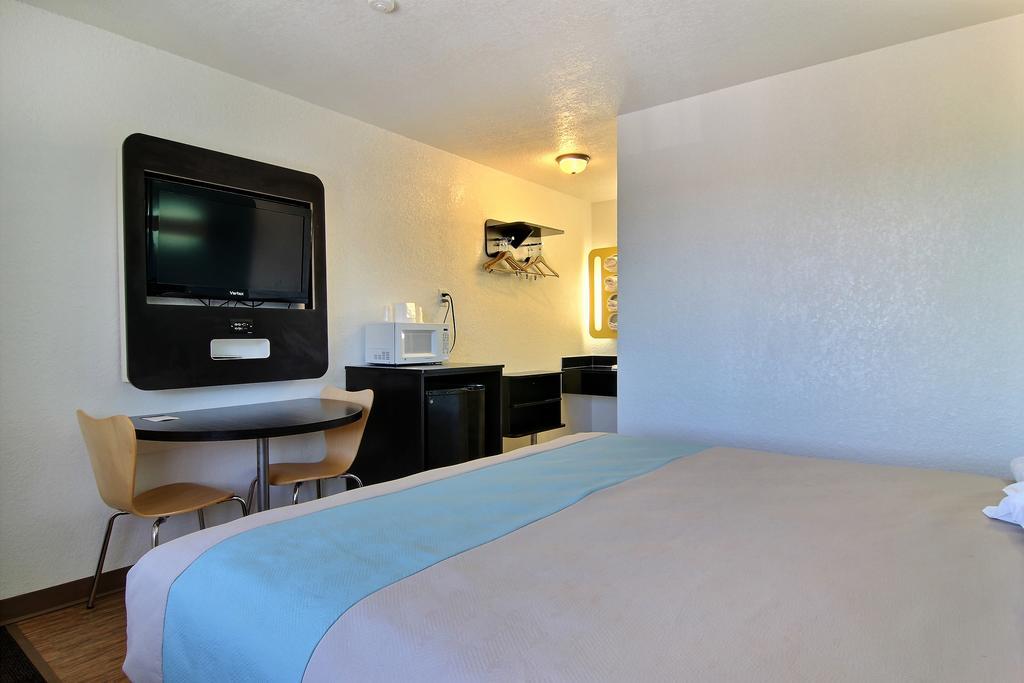6-carlsbad, Nm Hotel 2*